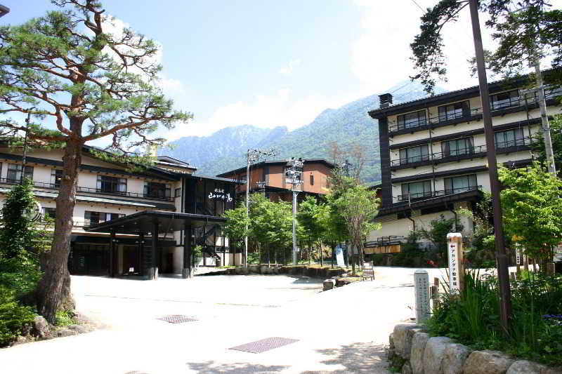 โฮดากาโซ ซานกาโนยู Hotel ทาคายาม่า ภายนอก รูปภาพ