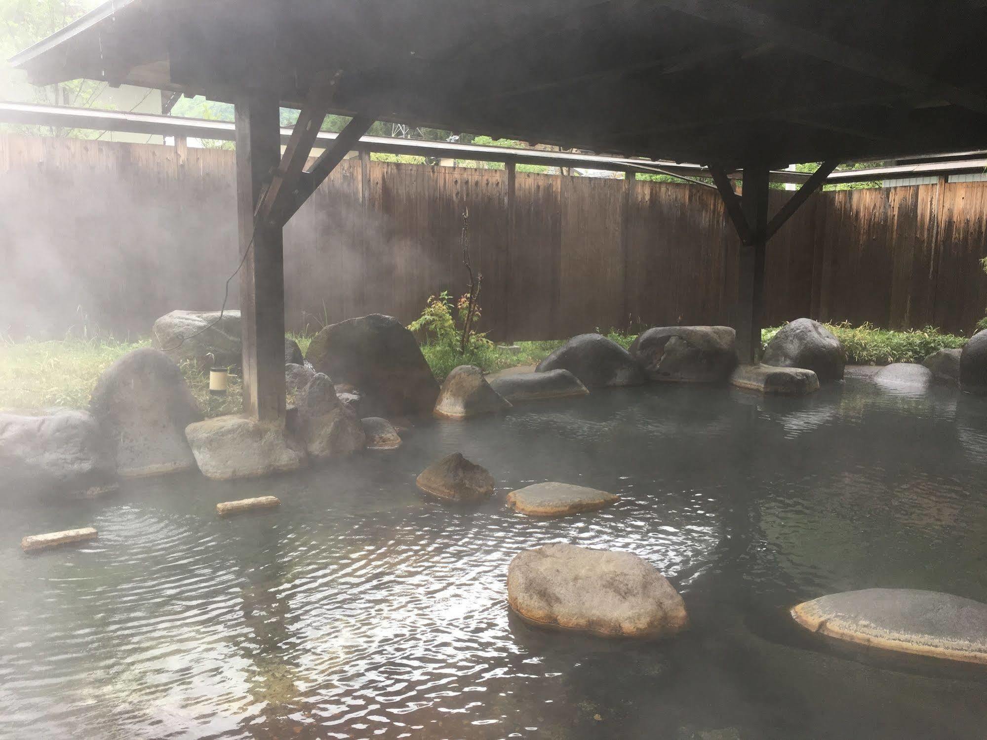 โฮดากาโซ ซานกาโนยู Hotel ทาคายาม่า ภายนอก รูปภาพ