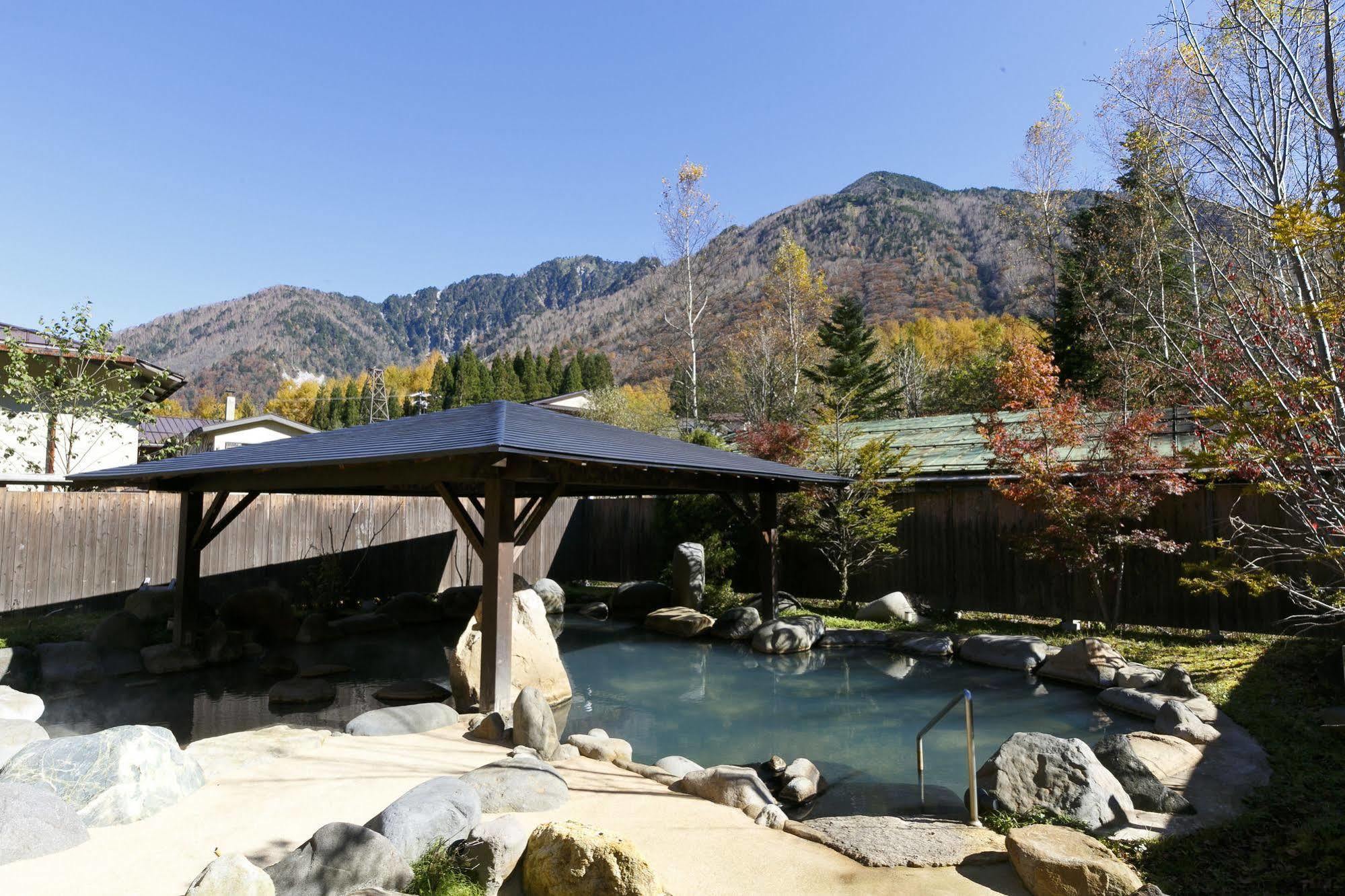 โฮดากาโซ ซานกาโนยู Hotel ทาคายาม่า ภายนอก รูปภาพ