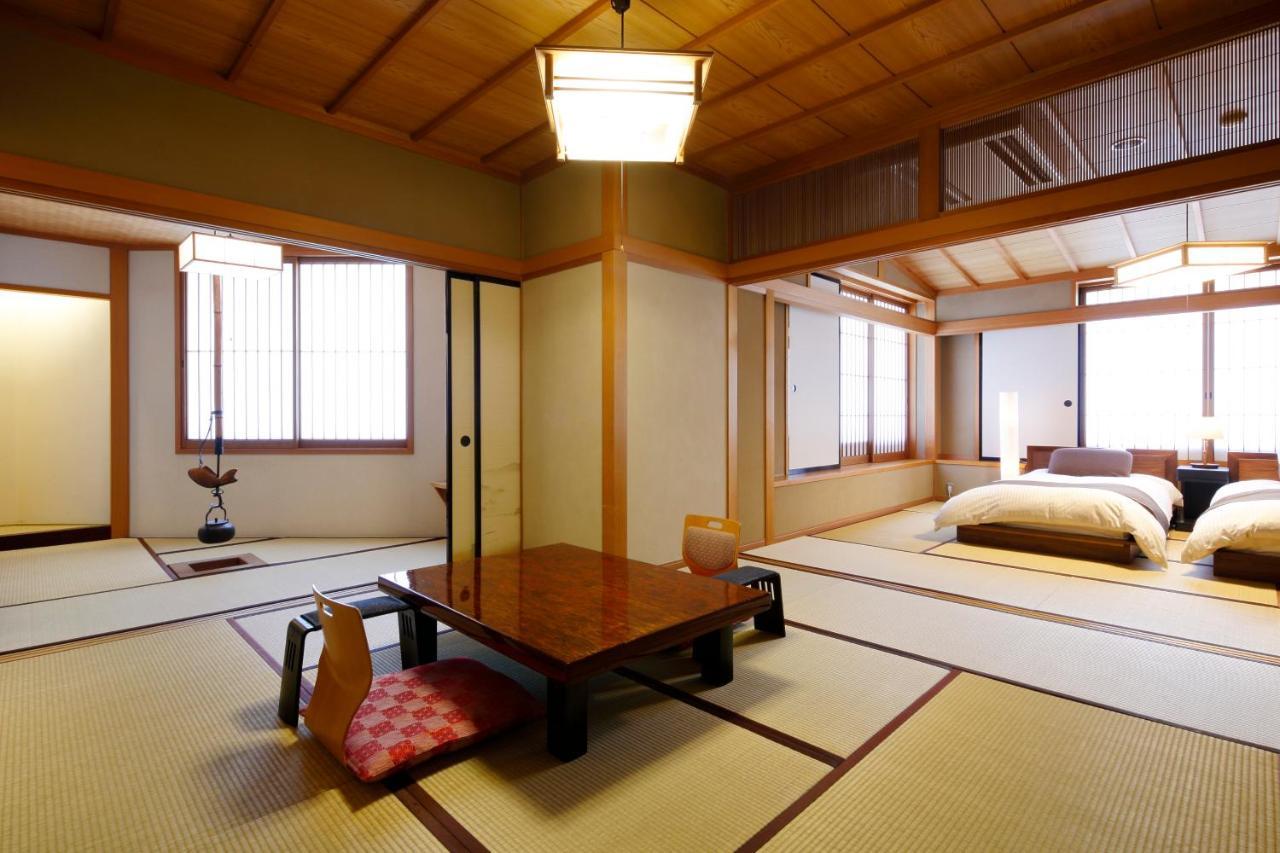 โฮดากาโซ ซานกาโนยู Hotel ทาคายาม่า ภายนอก รูปภาพ